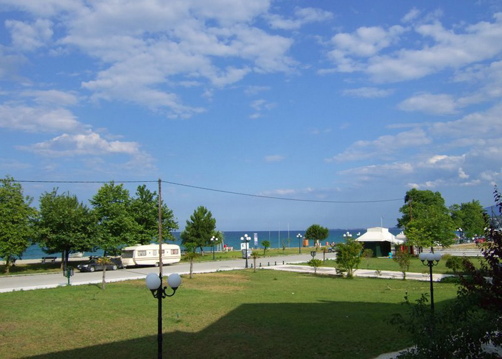  Skotina beach Paralia Skotinas 